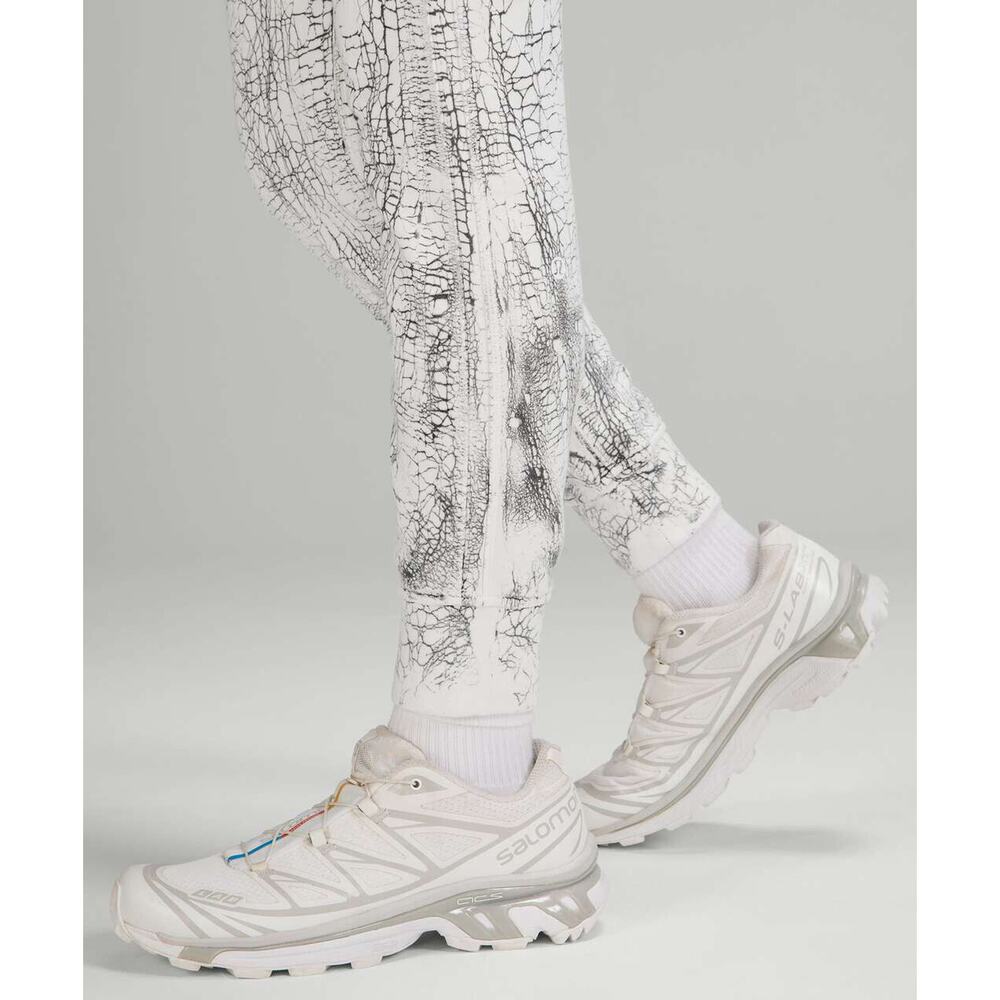 Lululemon Warm Down Jogger 7/8 Length Thread Dye White Black Pants Size 4 Lounge - Picture 11 of 12